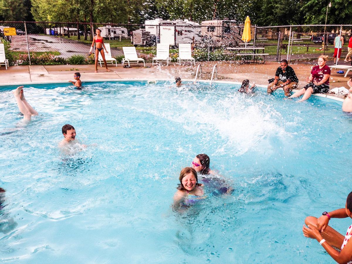 Sandusky Koa Holiday Campground Hotell Exteriör bild