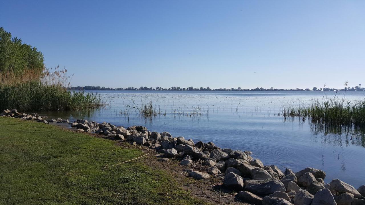 Sandusky Koa Holiday Campground Hotell Exteriör bild